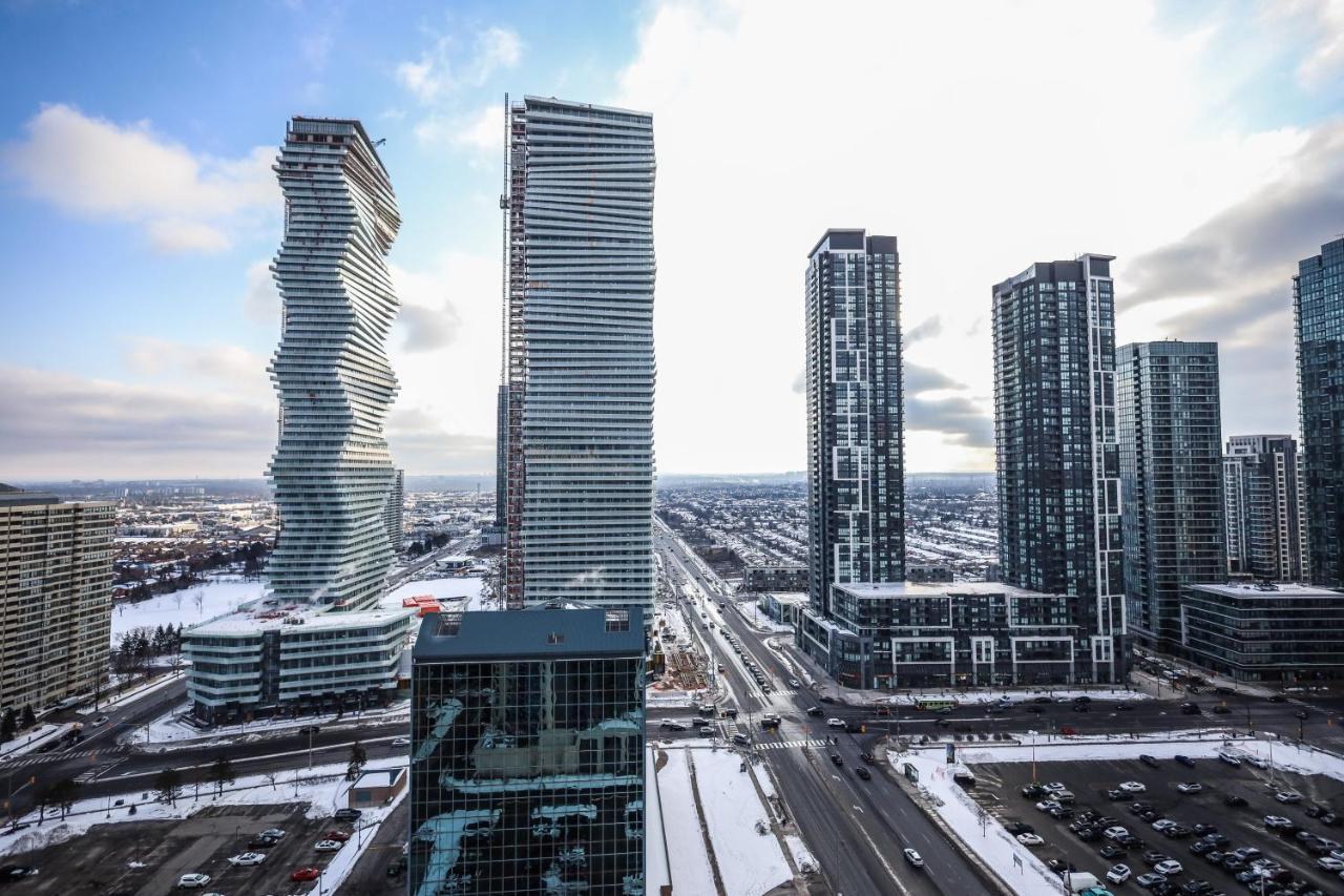 Luxury Apartments In Mississauga Eksteriør billede